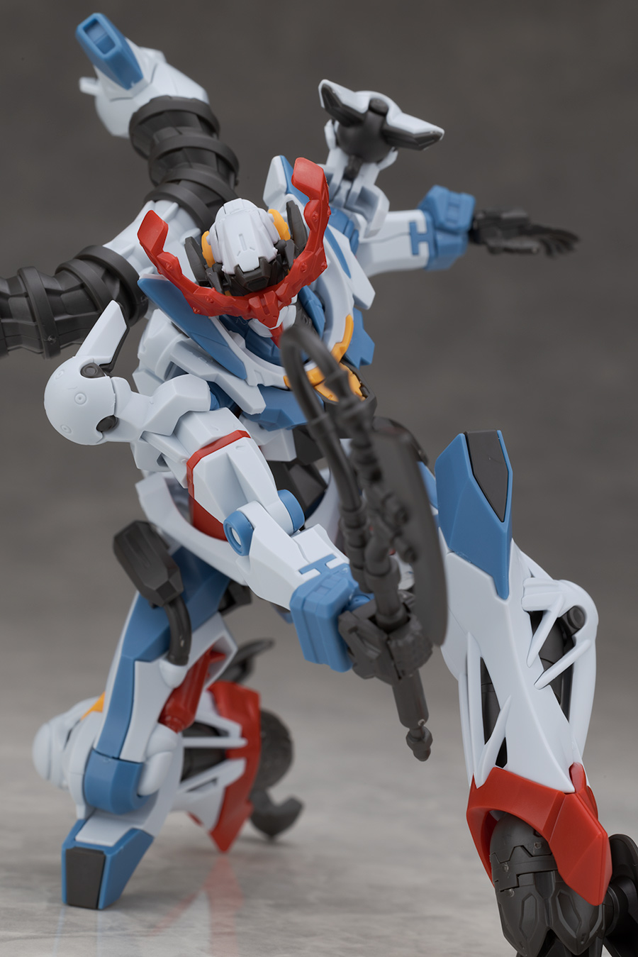 HG 1/144 지쿠악스 해외 리뷰_78.jpg