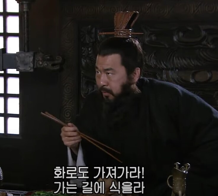 진삼국무쌍) 주인공에게 호의적이고 플러팅하는게 이상하지 않은 이유_16.png