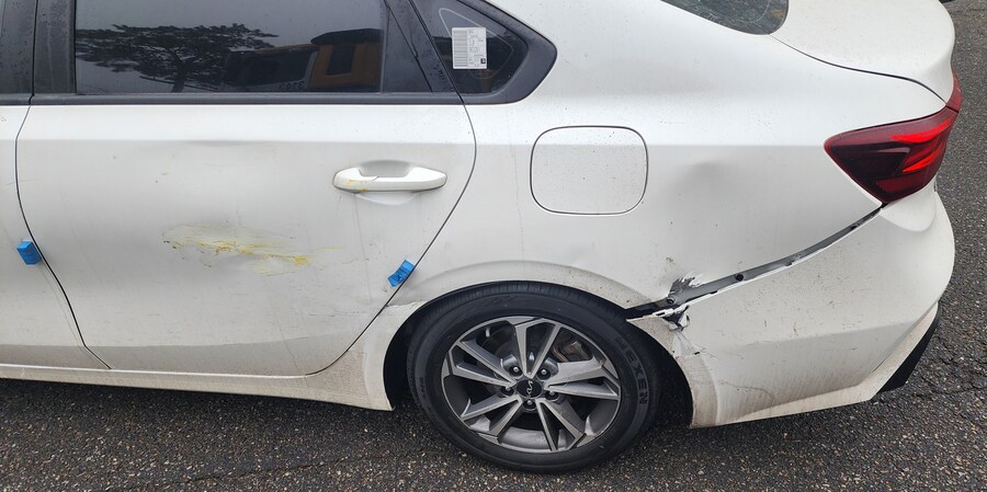 씨댕 교통사고 당함_1.jpg