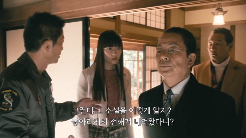 학창시절에 썼던 흑역사가 아직도 굴러다니는걸 알게된 형사아저씨_12.jpg