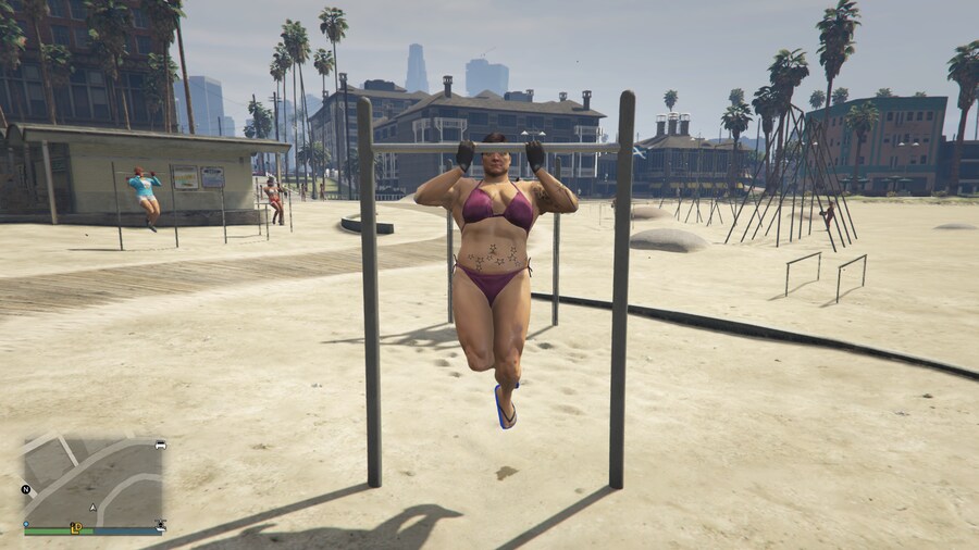 Gta 5 온라인에서 본 무서운 중국 베이징덕 아가씨_2.png