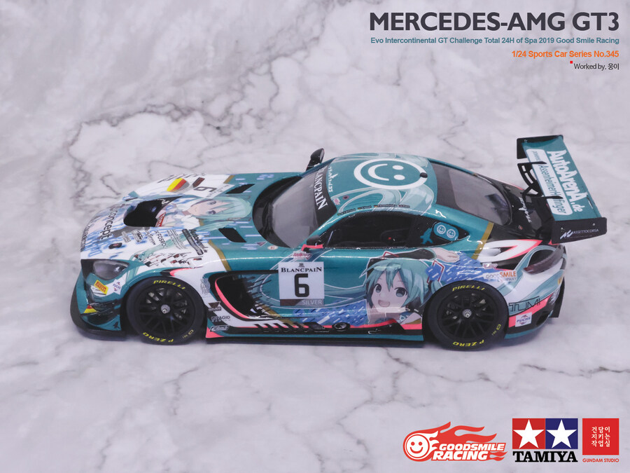 1/24 Mercedes AMG-GT3 Evo GoodSmileRacing_21.jpg