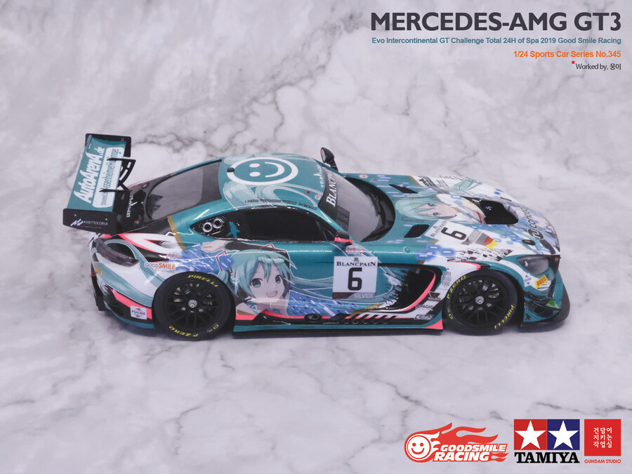 1/24 Mercedes AMG-GT3 Evo GoodSmileRacing_27.jpg