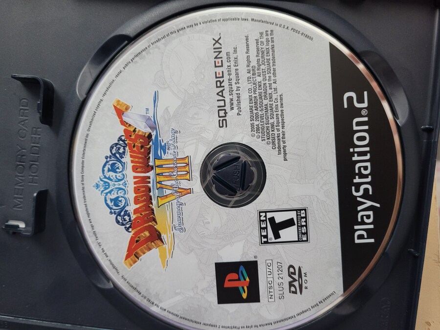 드래곤 퀘스트 8 -북미판 & 일본판 비교샷-_15.jpg