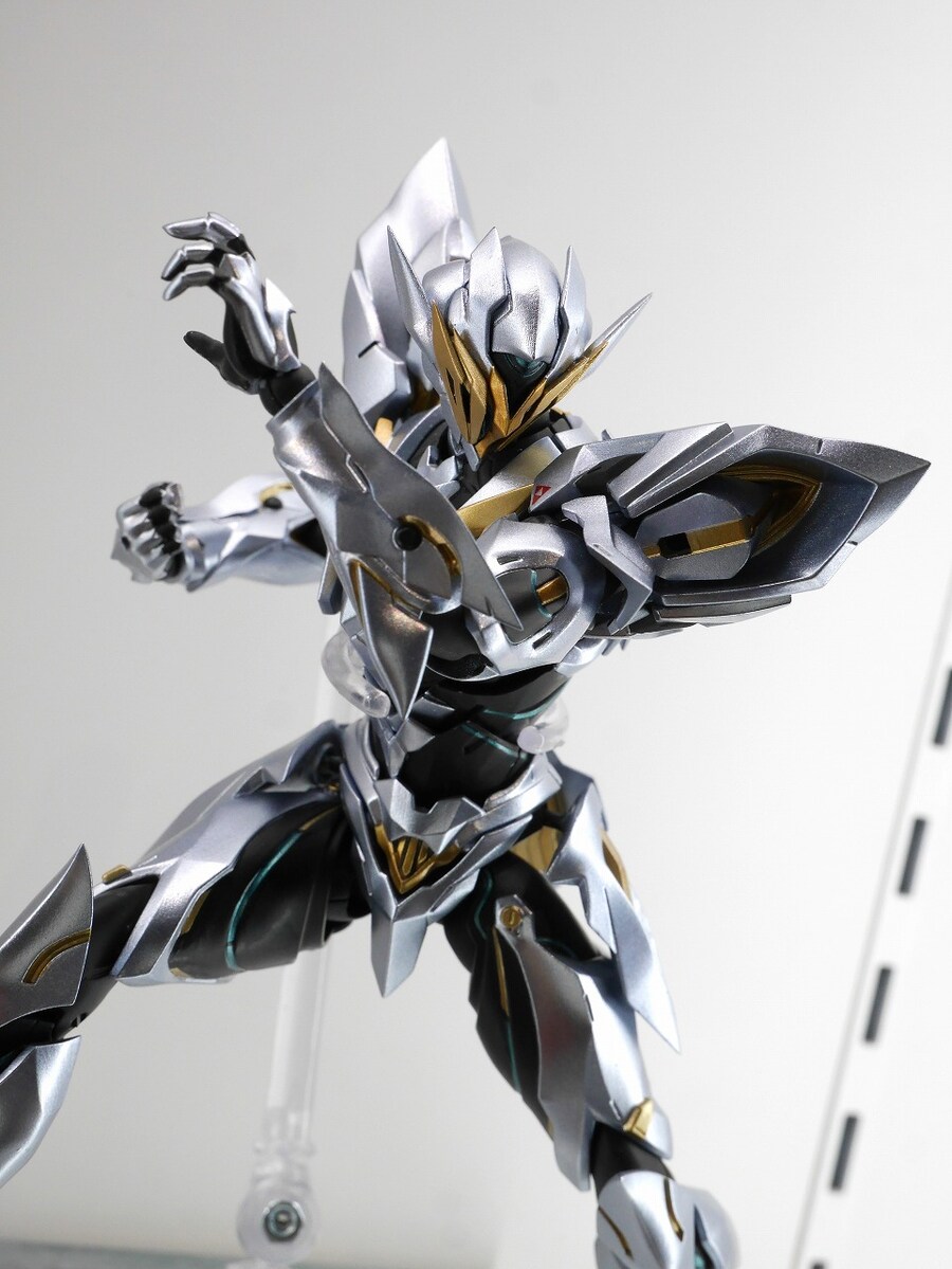 [반다이 혼웹상점] S.H.Figuarts 붕괴: 스타레일 샘 전시 이미지_2.jpg