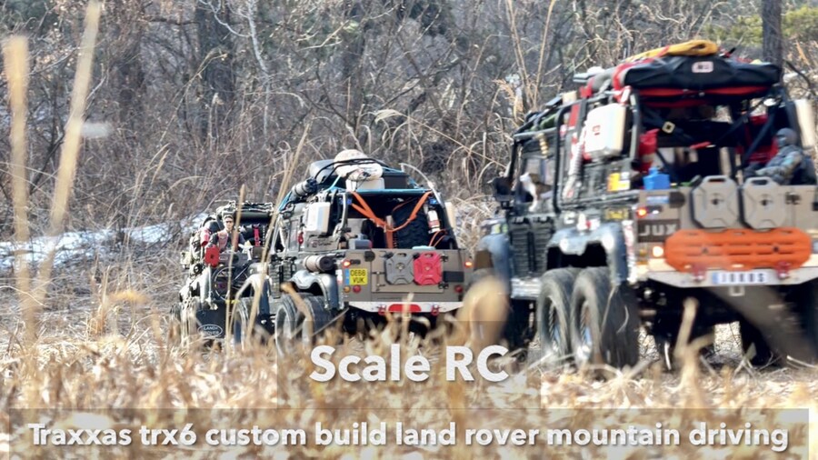 보기드문 6륜 커스텀 RC 겨울 단체주행_2.jpg