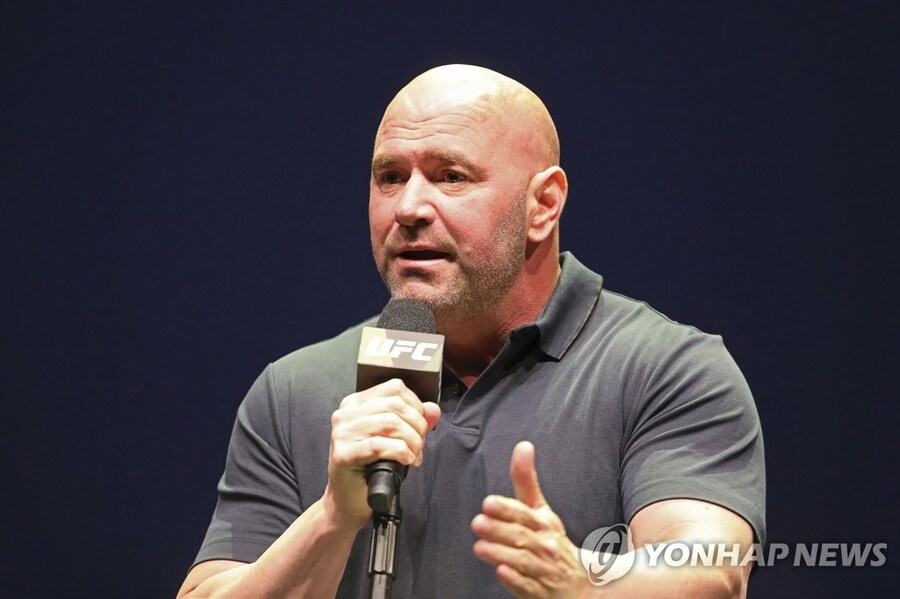 UFC CEO : 선수가 폭행 당하는 것을 보는 건 이 비즈니스의 아름다움_2.jpg