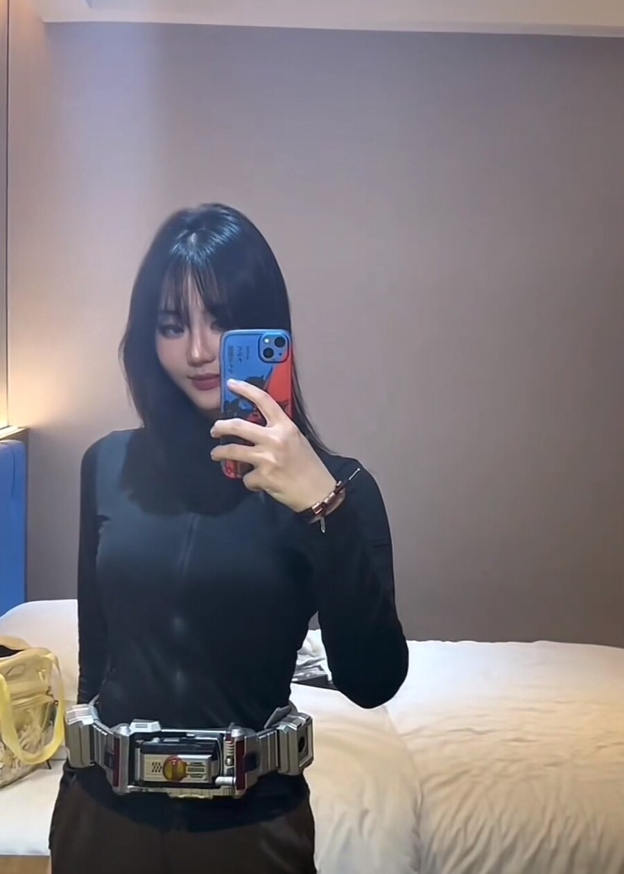 친한 여사친과 모텔을 가면_1.jpg