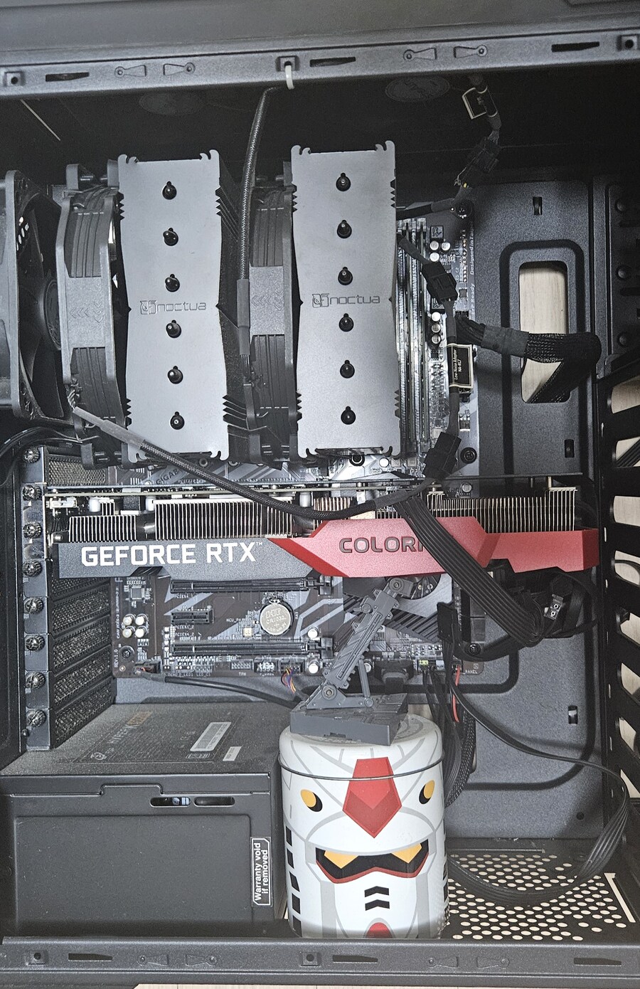 컴퓨터) 조립하려고 분해 중인데 죽겠네_2.jpg