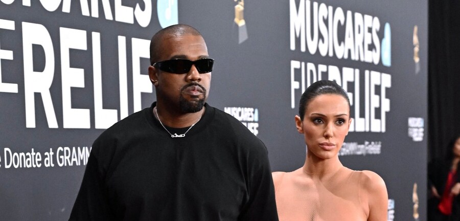 칸예) 비앙카, 엄밀히 ‘전라’는 아닌데 그게…_1.png