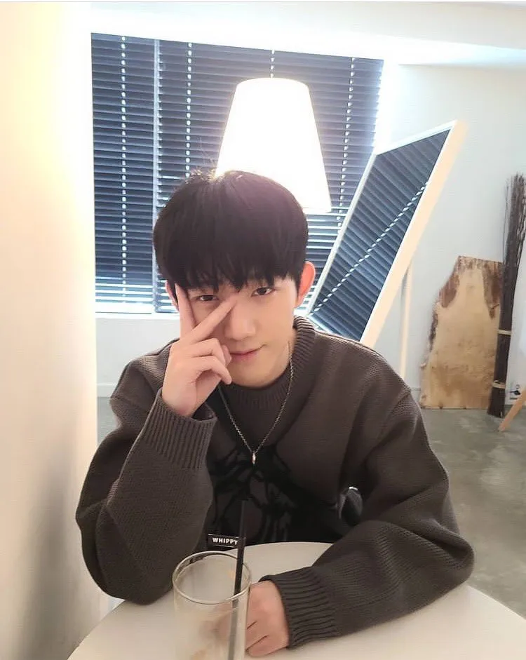 신태일 근황 ㄷㄷㄷ_1.webp