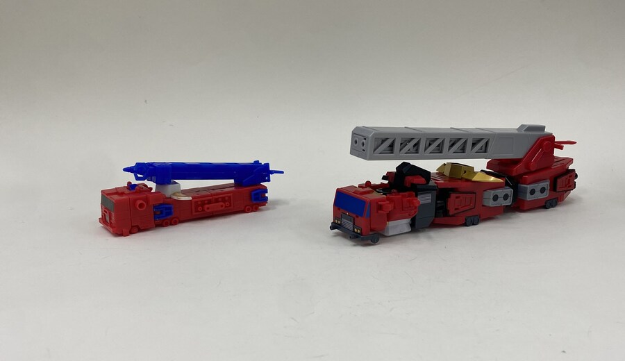 용자 식완 30년 차이 feat.로봇수사대 K-캅스 화이어 제이데커_4.jpg