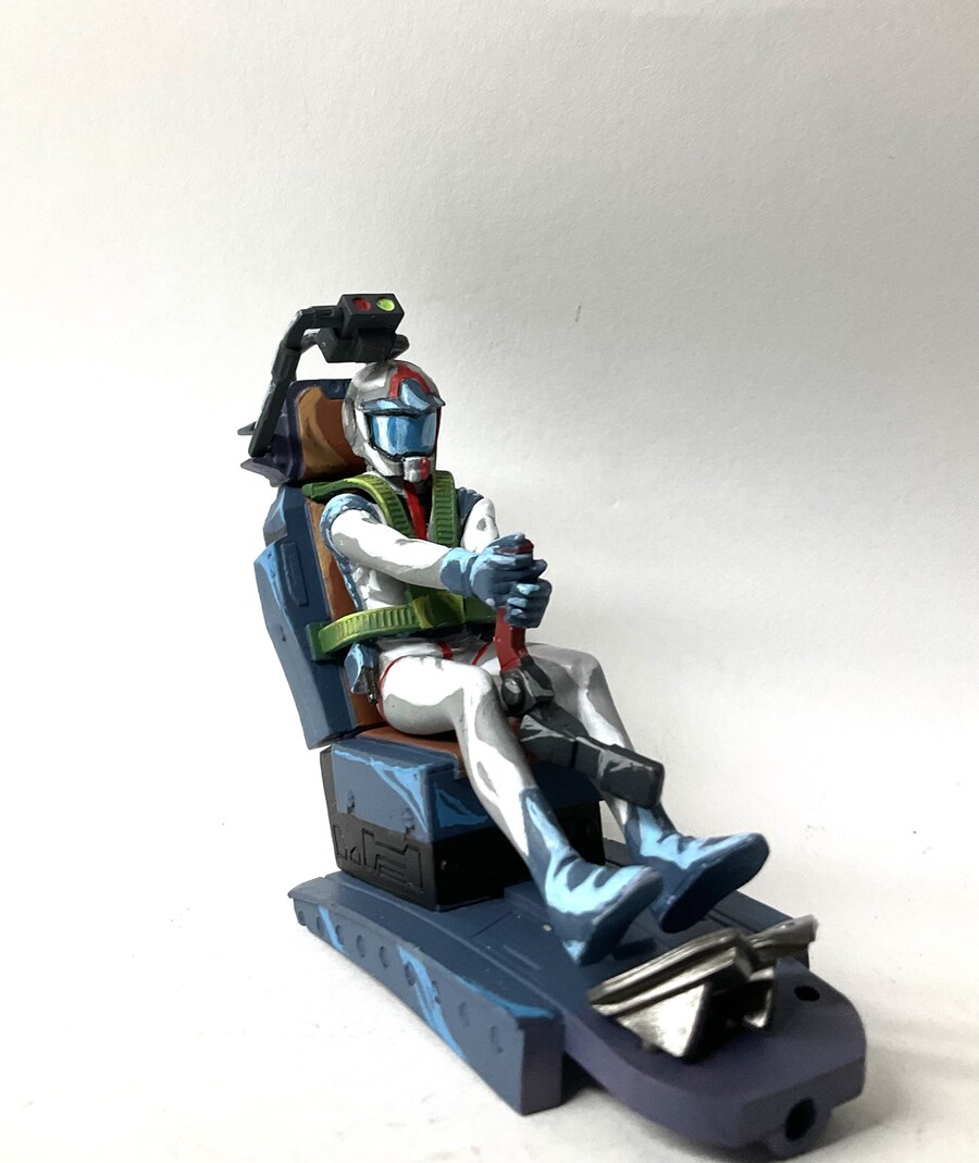 비보잉 퍼스트 건담을 애니도색해보자_17.jpg