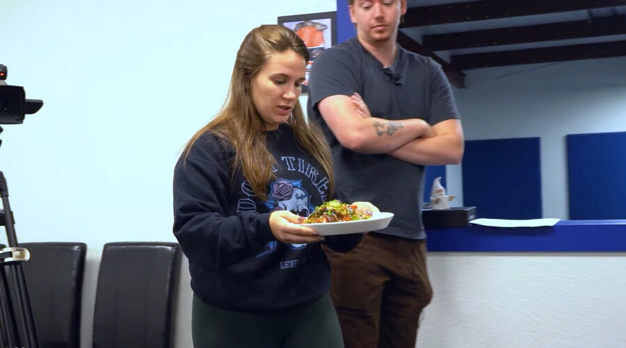 한국 음식 티어 정리 하는 미국 유튜버_47.jpg