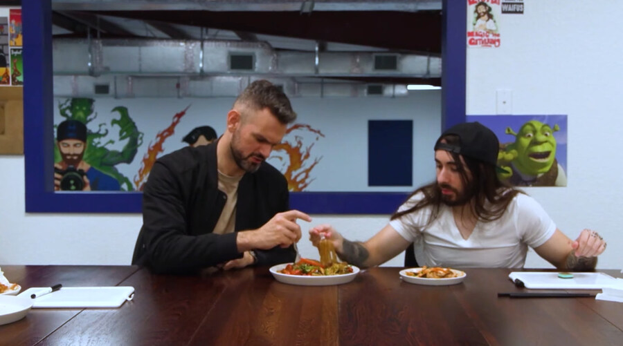 한국 음식 티어 정리 하는 미국 유튜버_50.jpg