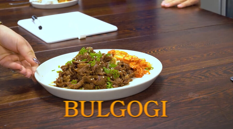 한국 음식 티어 정리 하는 미국 유튜버_81.jpg