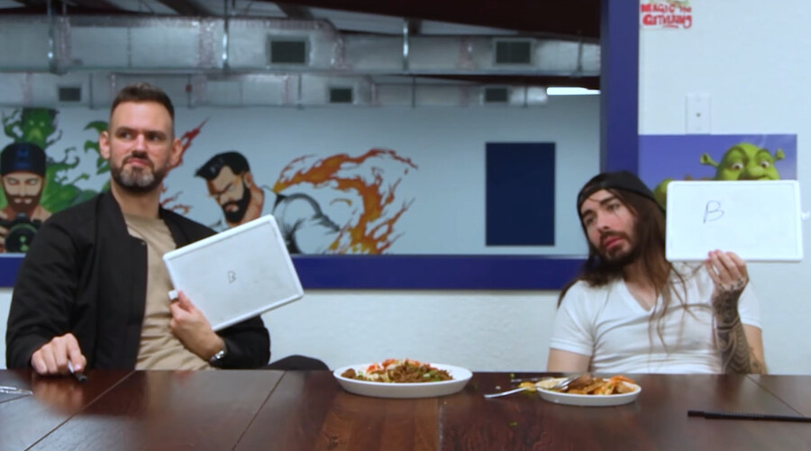 한국 음식 티어 정리 하는 미국 유튜버_89.jpg