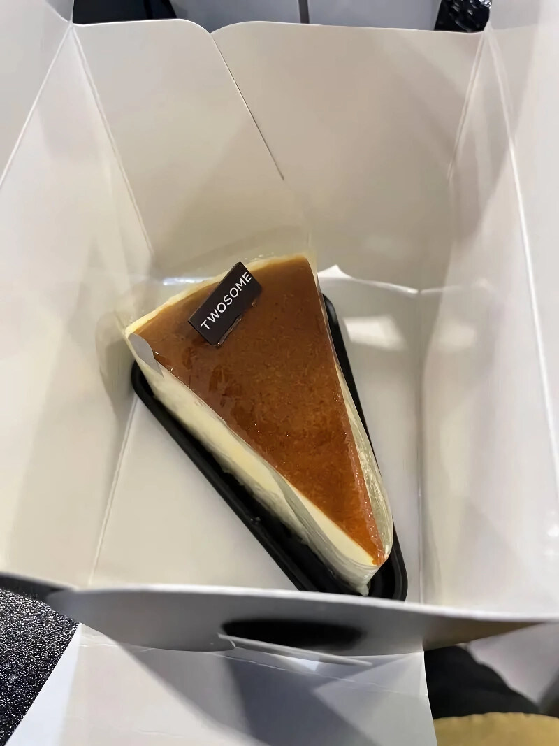 카페 알바인데 여자분이 전번 안주고감_2.jpg