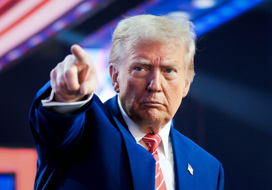 트럼프 엿맥이는 프랑스 근황.jpg_1.jpg