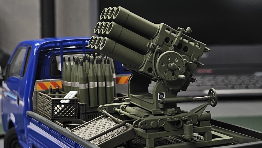 1/24 포터2 고기동 화력지원 차량(K-HIMARS) 완성기_7.jpg