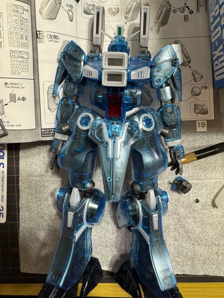 MG 건담 Mk-Ⅴ [클리어 컬러] 가조립 사진_4.jpg