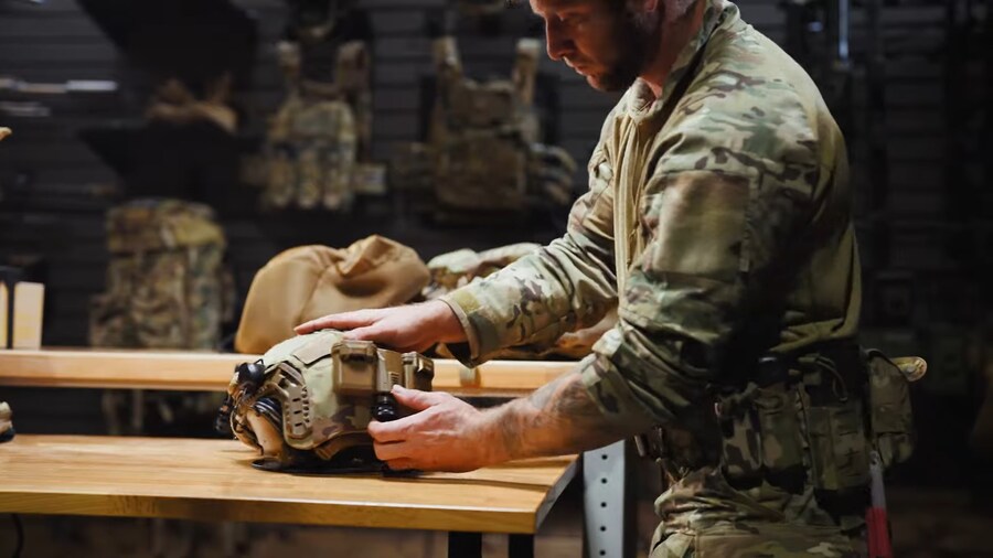 요즘 방산업체 홍보 근황_2.jpg