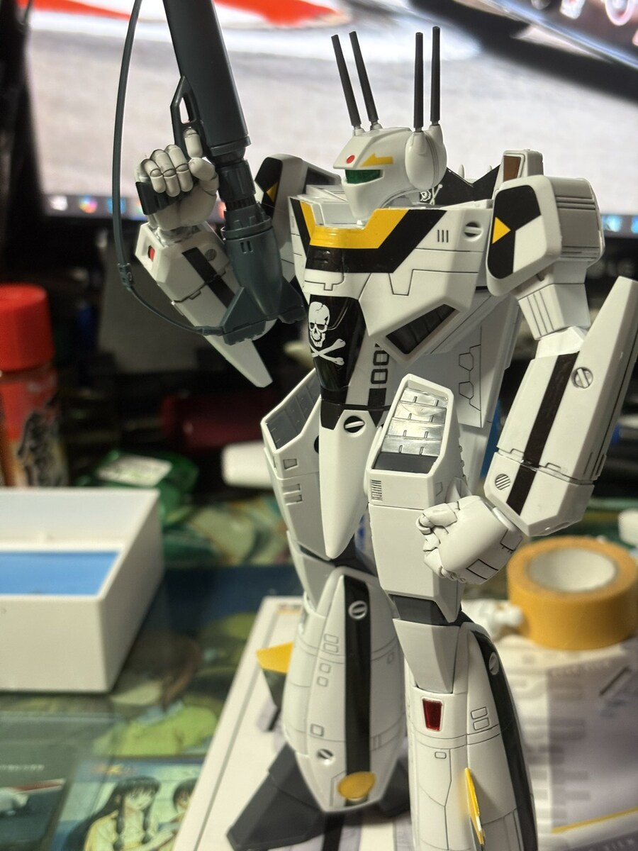[맥스팩토리] PLAMAX VF-1S 배틀로이드 로이 포커기. 부분 도색 이미지_1.jpg