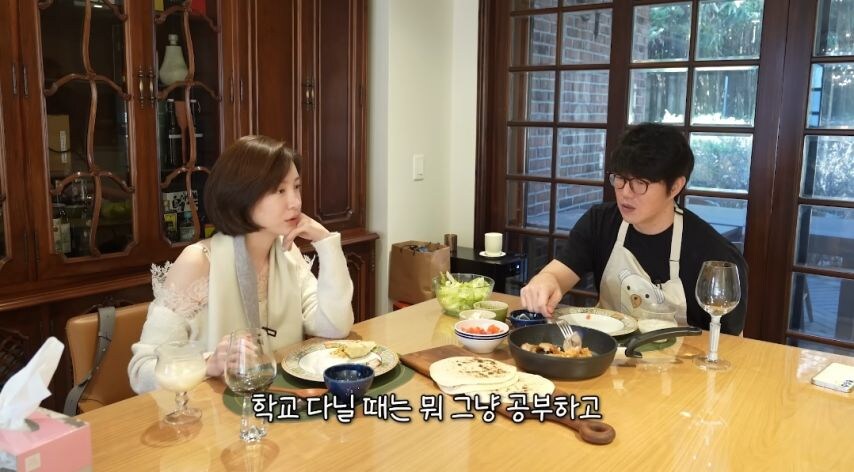 친구가 없다는 배우 박지현_5.jpg