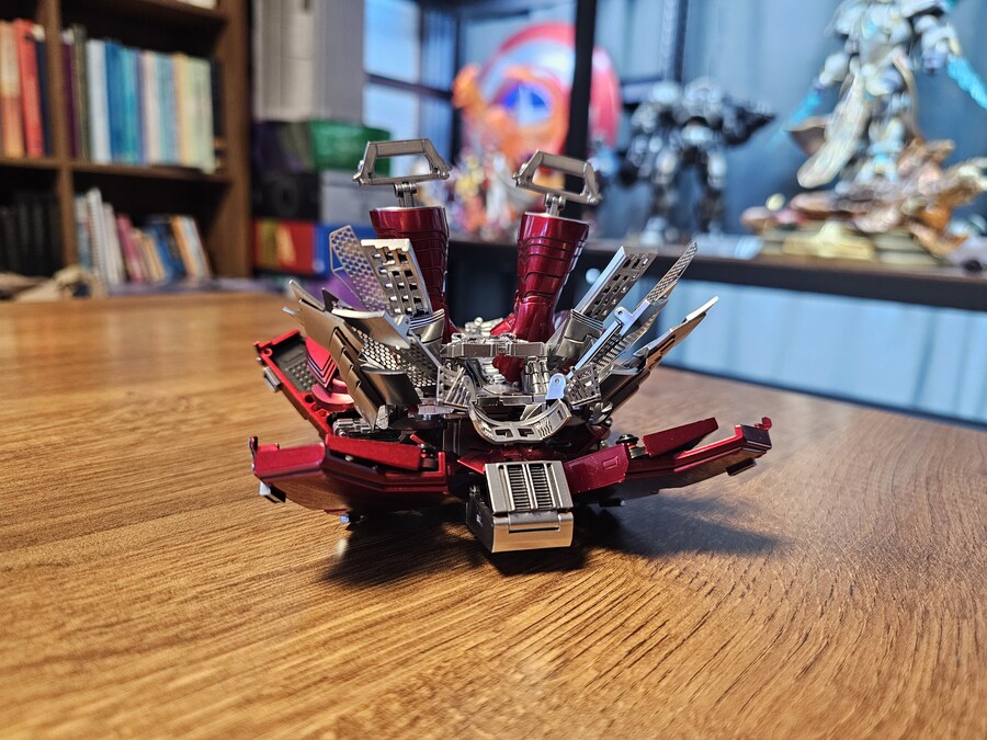 [핫토이 & ZD toys] 아이언맨 마크5 슈트업 & 케이스_17.jpg