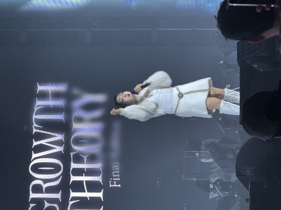 윤하시 25년 앵콜 콘서트 마지막 끗_5.jpg