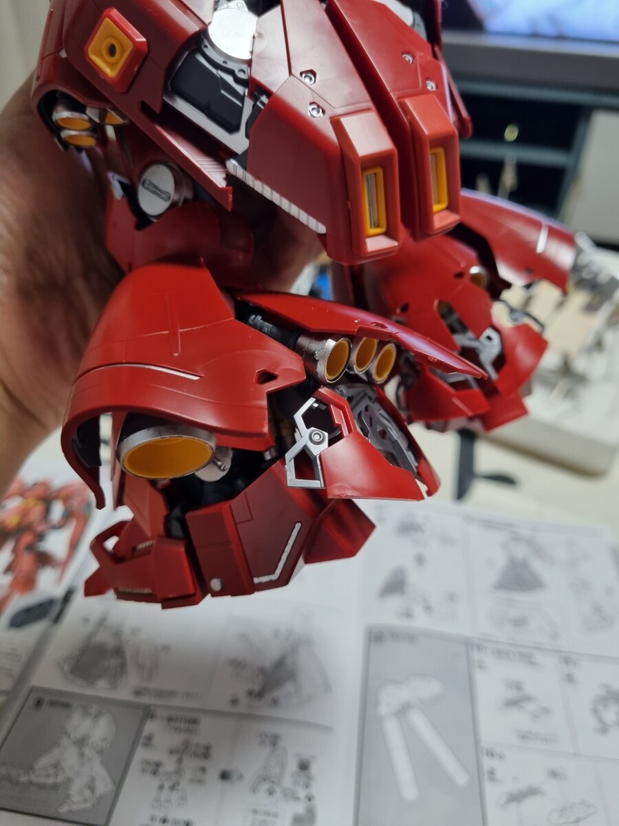 MG 사자비 버카 작업 중 (부분 도색)_5.jpg