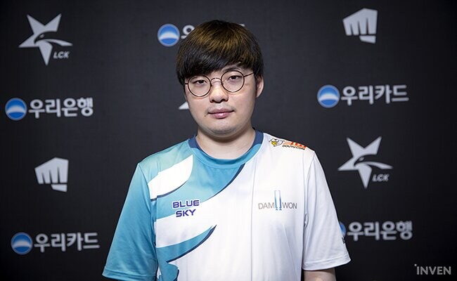 롤) 한화나 딮기가 이번에 존나 쎈 건 필연임_2.jpg