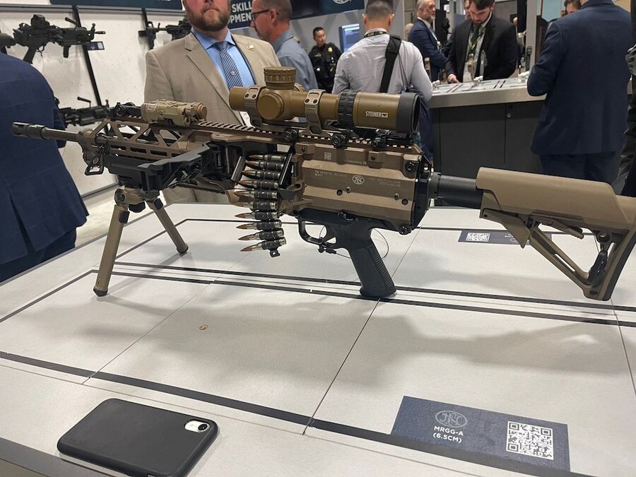 요즘 M16 근황_20.jpg