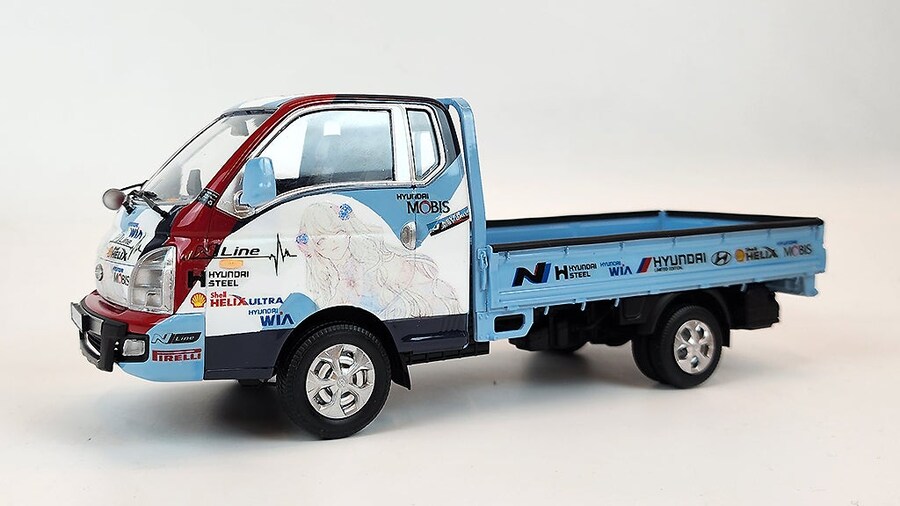 아카데미 1/24 현대 포터 N 스피뉴엘_11.jpg