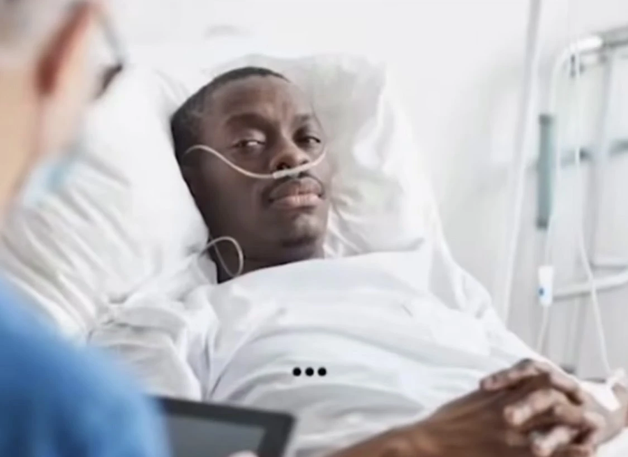 ???: 안타깝게도 다리가 괴사되어 절단했습니다_2.webp