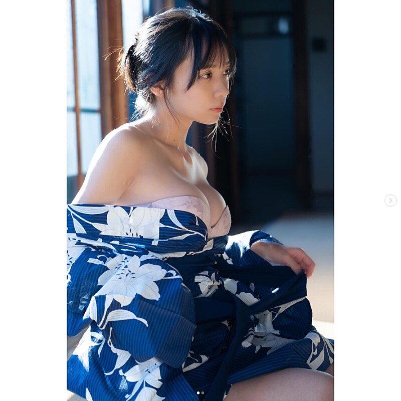 일본의 흔한 글래머 기상캐스터_12.png