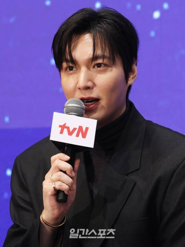 이민호, 박봄 ‘셀프 열애설’에 입 열었다…”사실무근” [공식]_1.jpg