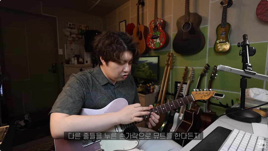 봇치더락을 보면서 점점 질린얼굴로 바뀌는 기타 유투버_25.jpg