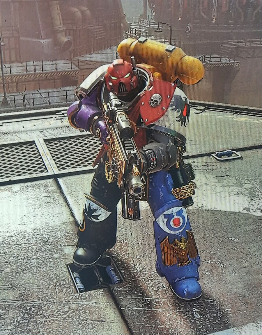 워해머,스마2) 출신을 알 수 없는 정체불명의 마린_1.jpg