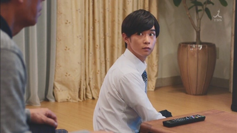 퇴직한 아버지에게 파이널 판타시를 시키는 아들_28.jpg