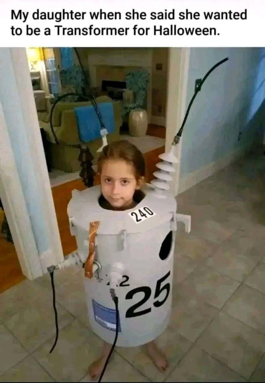 할로윈 때 트랜스포머 코스프레를 하고 싶은 딸을 위해 만들어준 공돌이 아빠_1.jpg