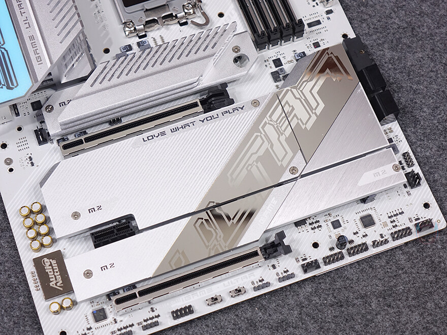 컬러풀 브랜드를 잘 표현한 Z890 메인보드!-컬러풀 iGame Z890 울트라_33.jpg