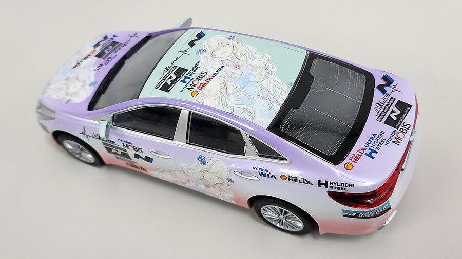 아카데미 1/24 현대 그랜저 HG N 스피뉴엘_4.jpg