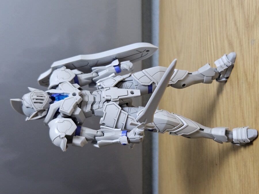 30MF) 리베르 나이트 완성_1.jpg