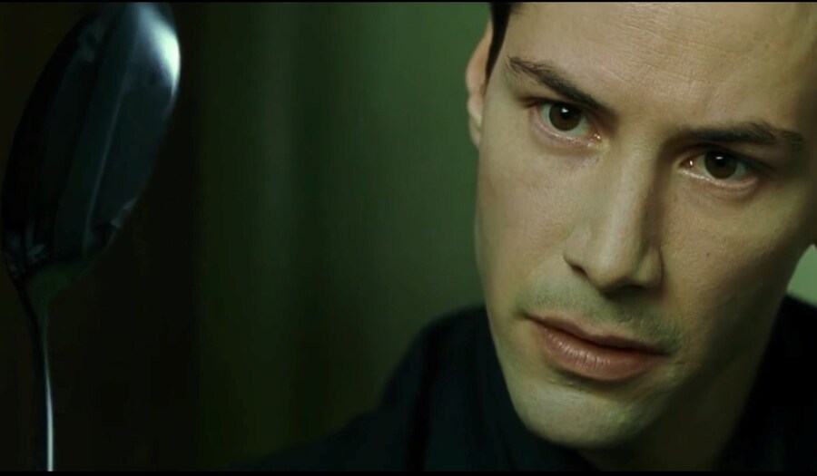 영화) 매트릭스 1편의 핵심 메세지 "숟가락은 없다"_33.jpg