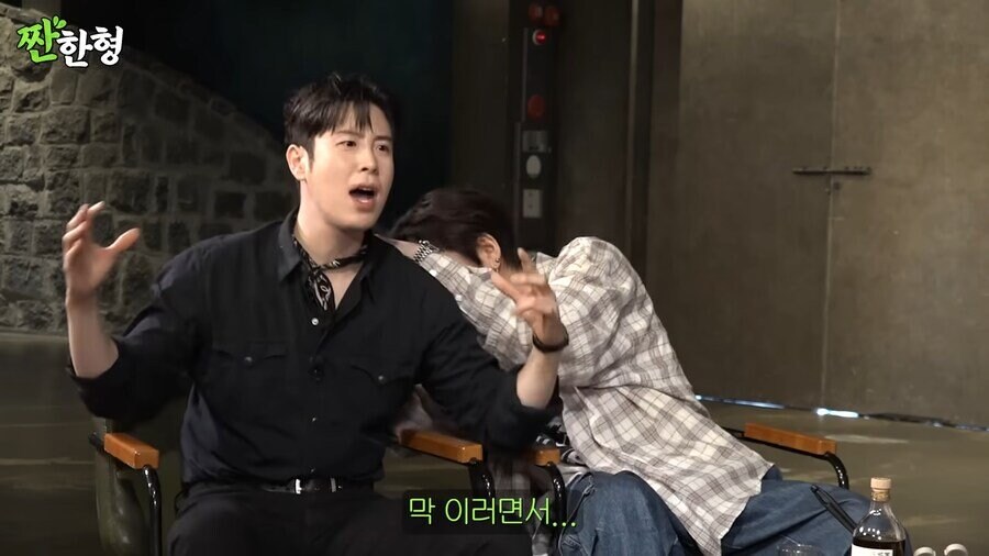 피오 군대 샤워실에서 여러명이 다친 썰_16.jpg