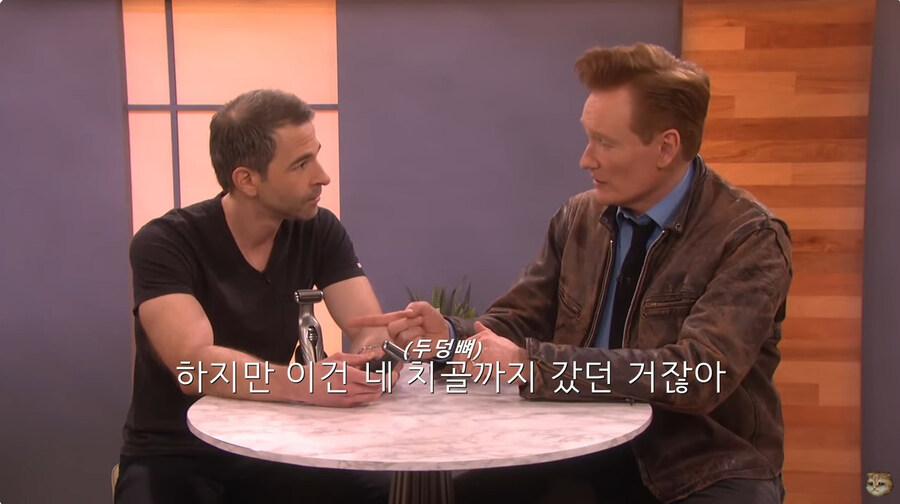 직장내 갑질로 면도기 리뷰를 하게된 남자_22.jpg