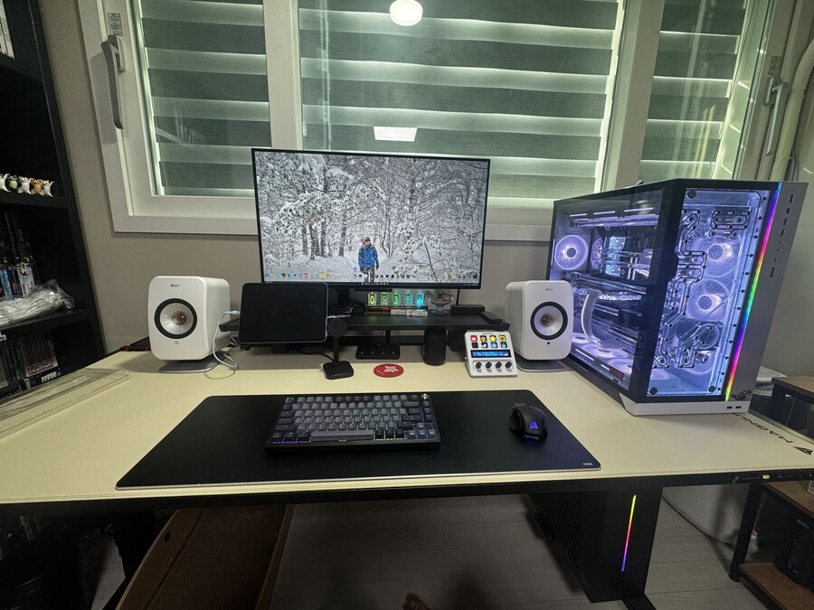 간만에 피씨 업글해서 조립했네요_6.jpg