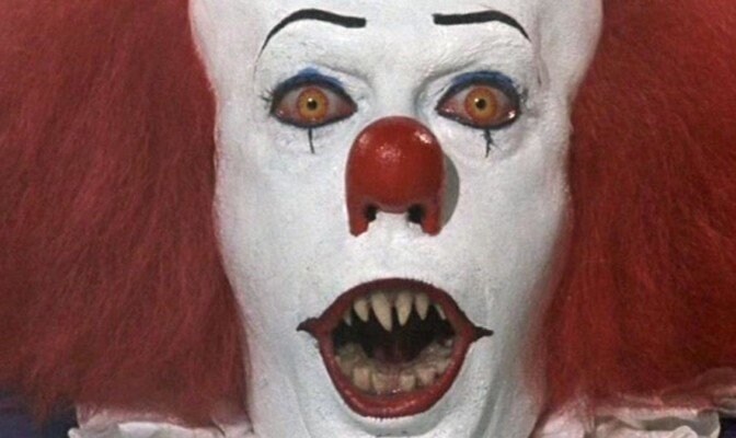 설정상 인간의 공포와 부정적인 감정에 의해 강해지는 존재_3.jpg