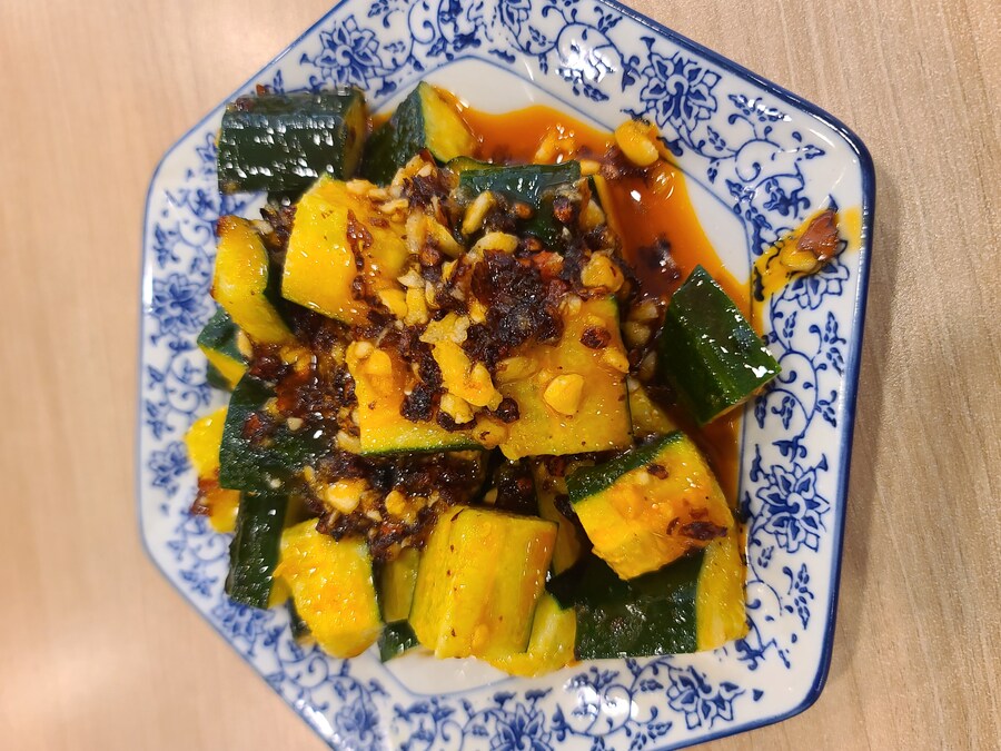 우육면, 딤섬, 유린기_4.jpg